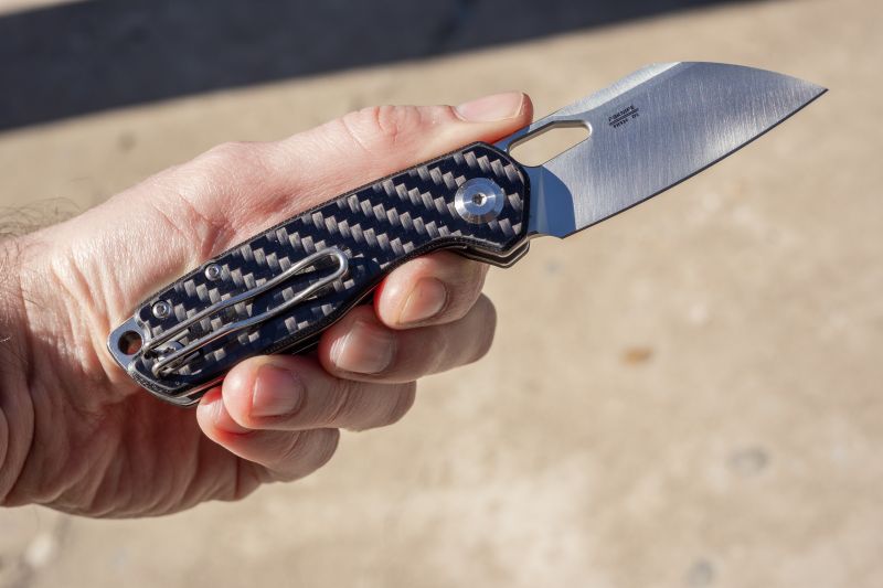 GANZO FIREBIRD Zatvárací nôž FH924 LinerLock - carbon fiber (FH924-CF)