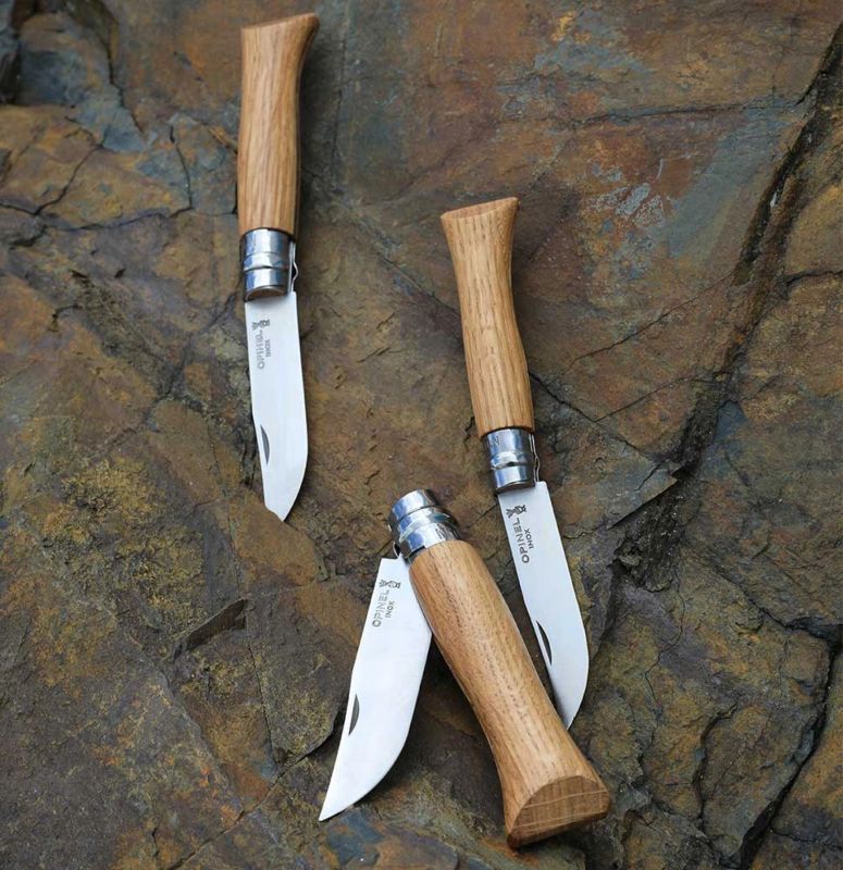 OPINEL Zatvárací nôž N°08 Inox - oak wood (002021)