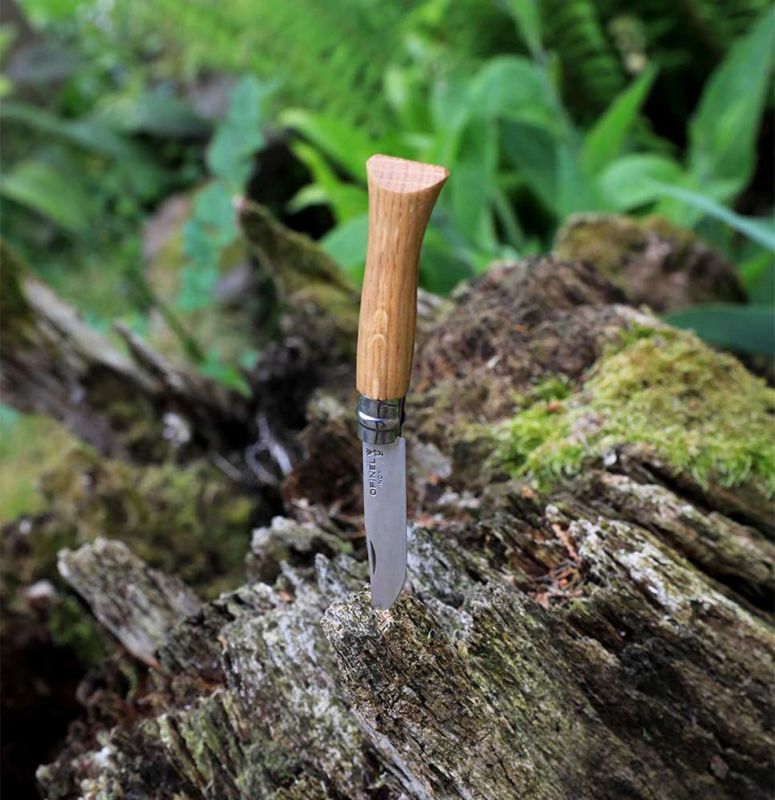 OPINEL Zatvárací nôž N°08 Inox - oak wood (002021)