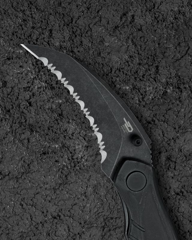 BESTECH Zatvárací nôž MANTIDAE LinerLock Black SW serrated - black (BG60D)