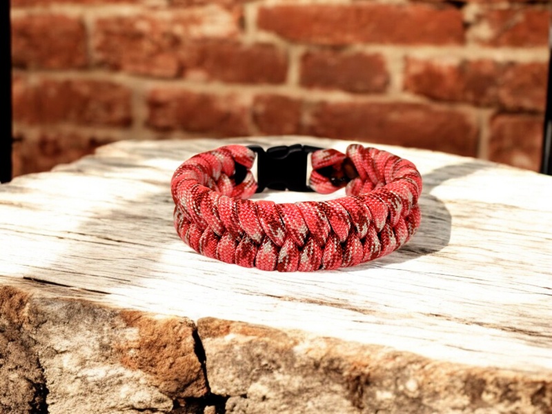 Paracord náramok Pásavec - liberty